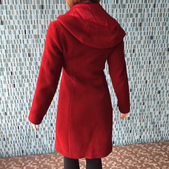 Red Winter Wool Coat with Hood - Picture 5 of 14